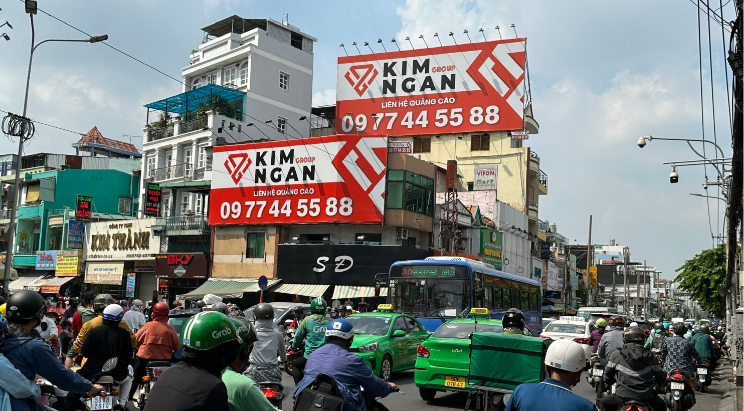 535 CÁCH MẠNG THÁNG TÁM