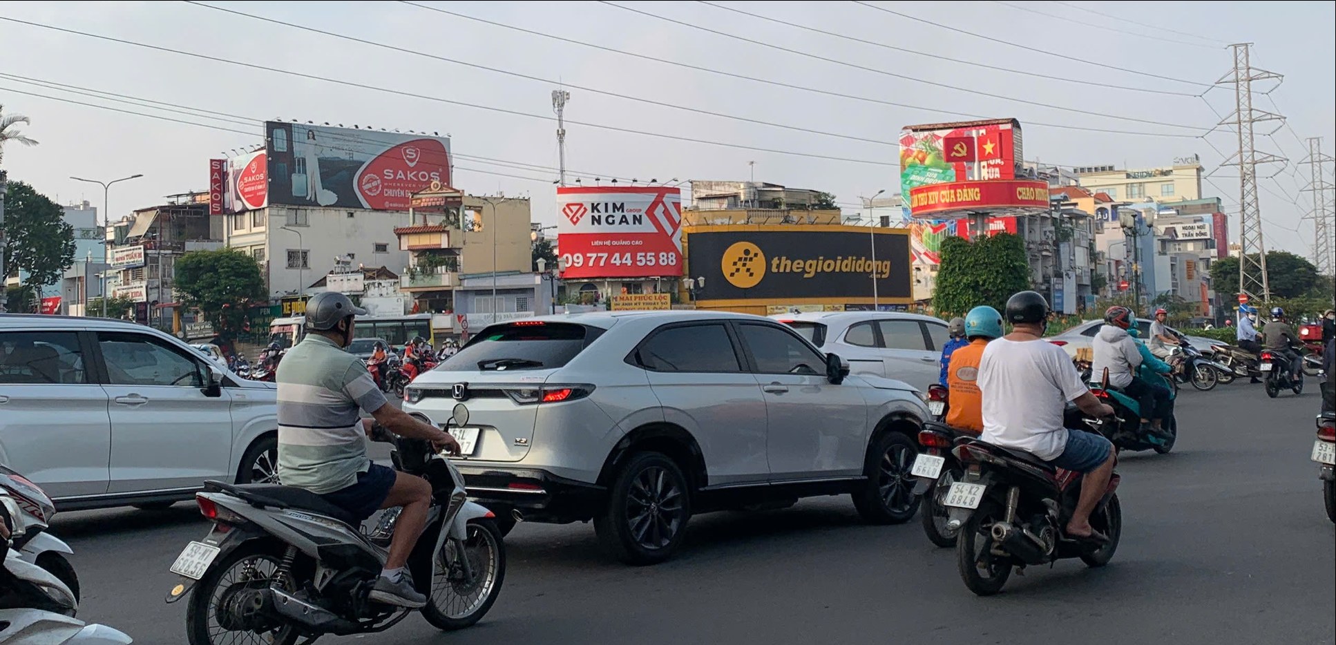 497/1 NGUYỄN VĂN LUÔNG (VÒNG XOAY PHÚ LÂM)