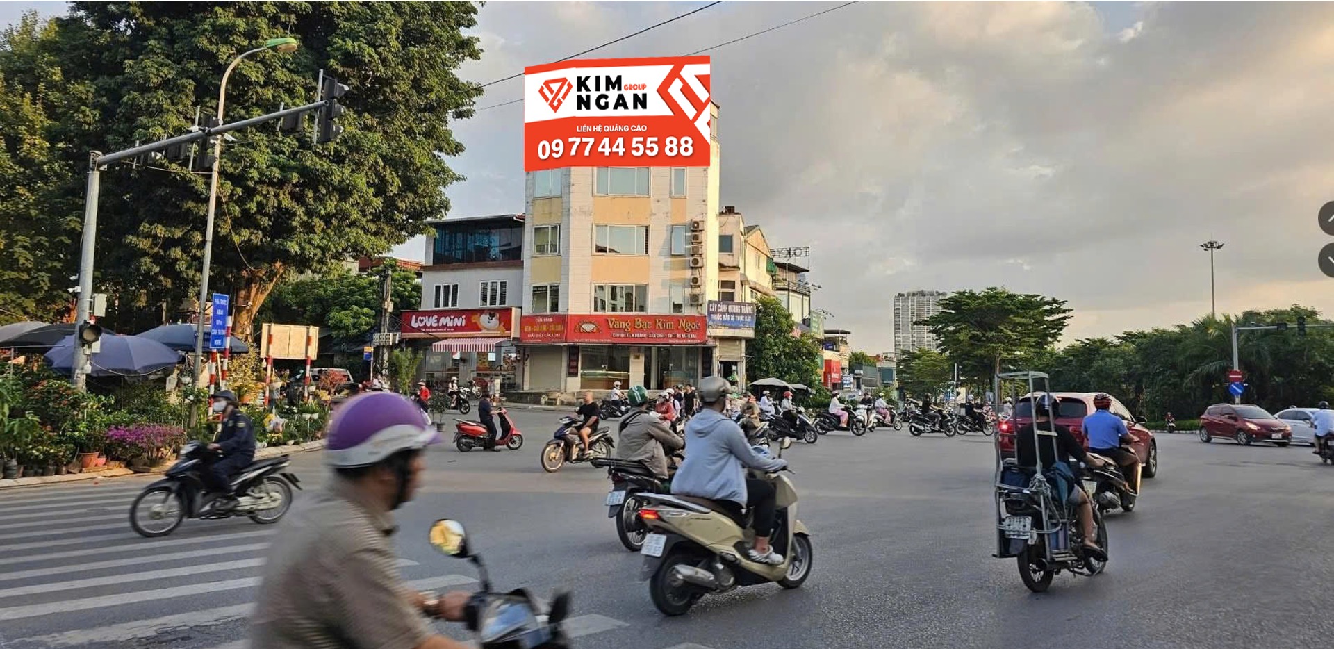 745 HOÀNG HOA THÁM