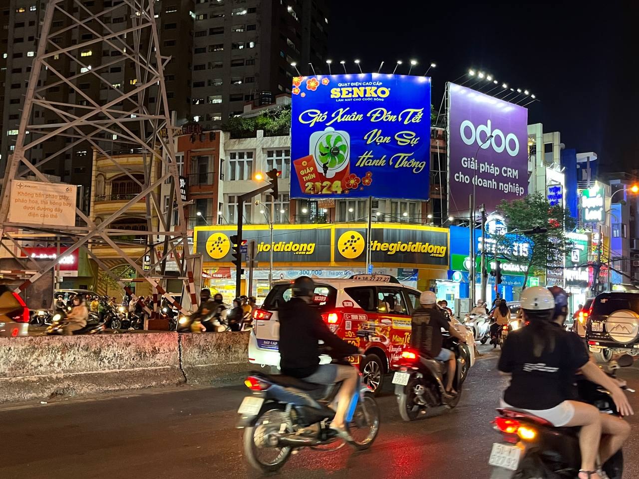 626 LẠC LONG QUÂN