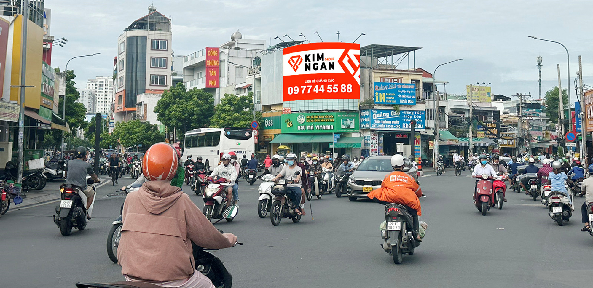 685 LUỸ BÁN BÍCH