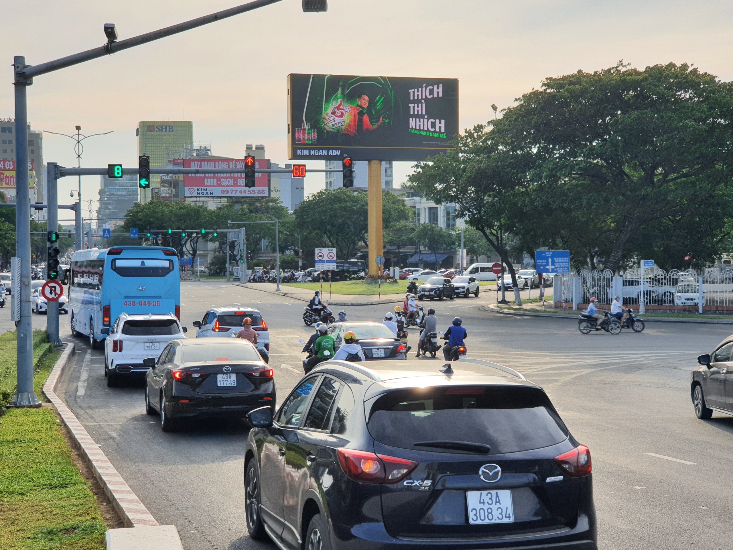 CẦU RỒNG - ĐÀ NẴNG