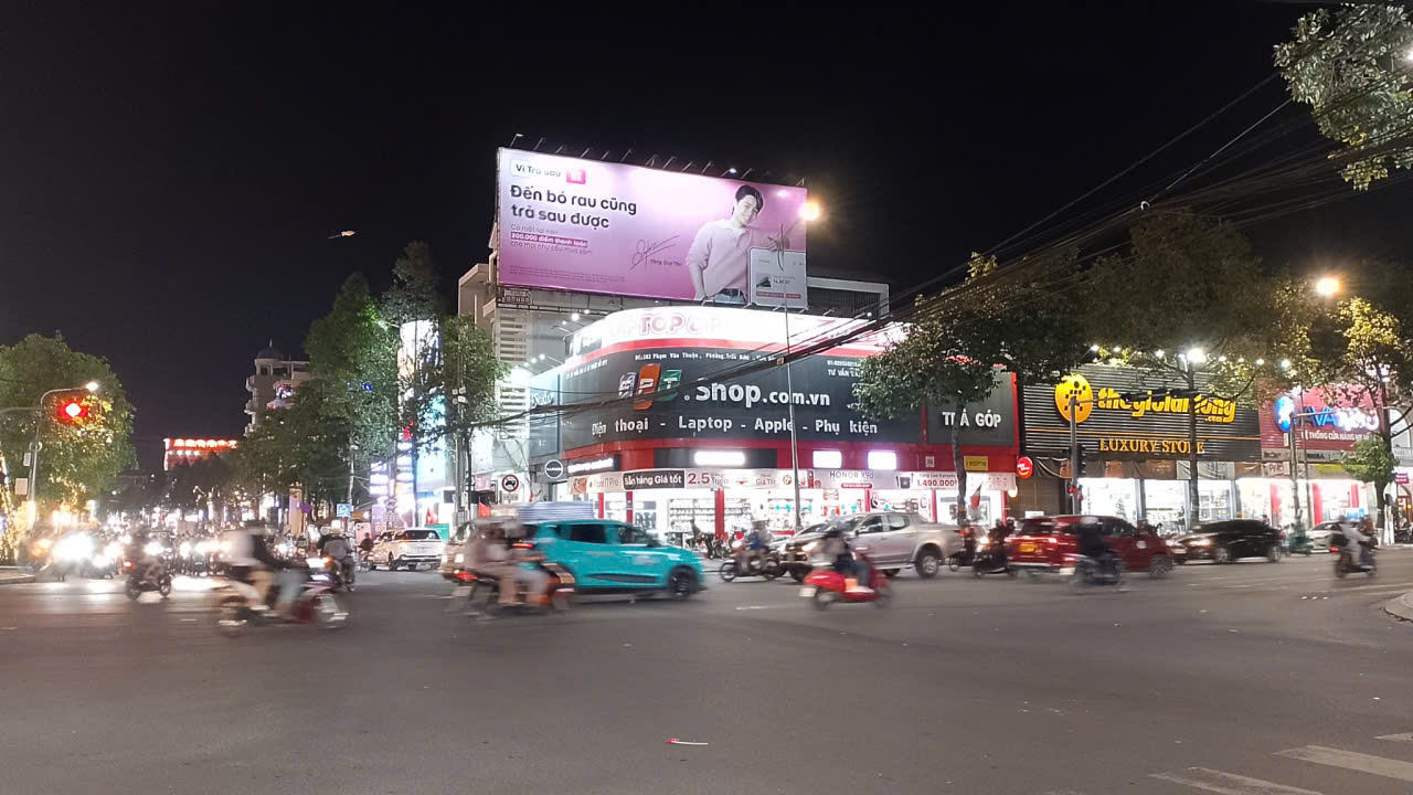 1301 PHẠM VĂN THUẬN