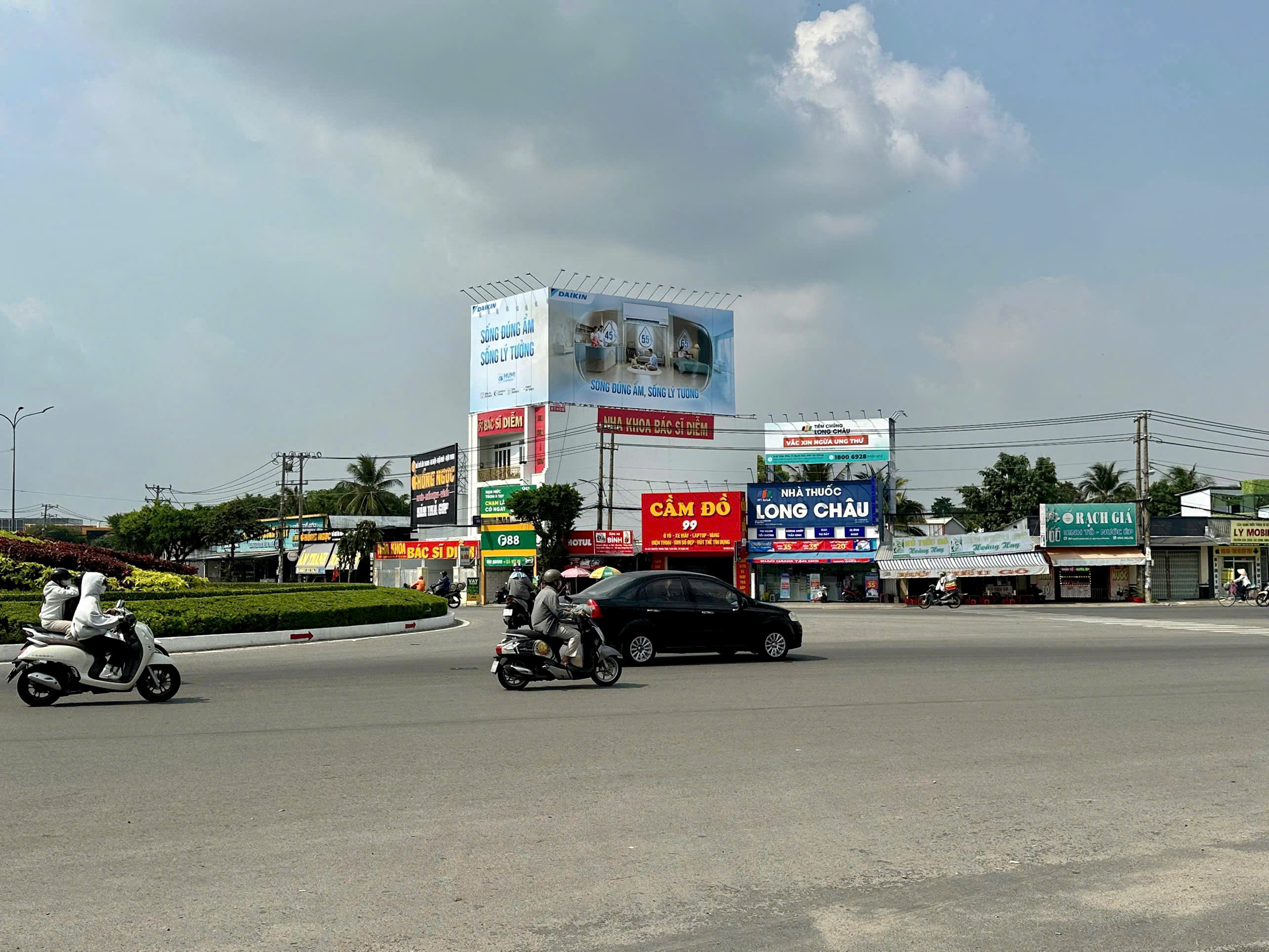 799 NGUYỄN TRUNG TRỰC