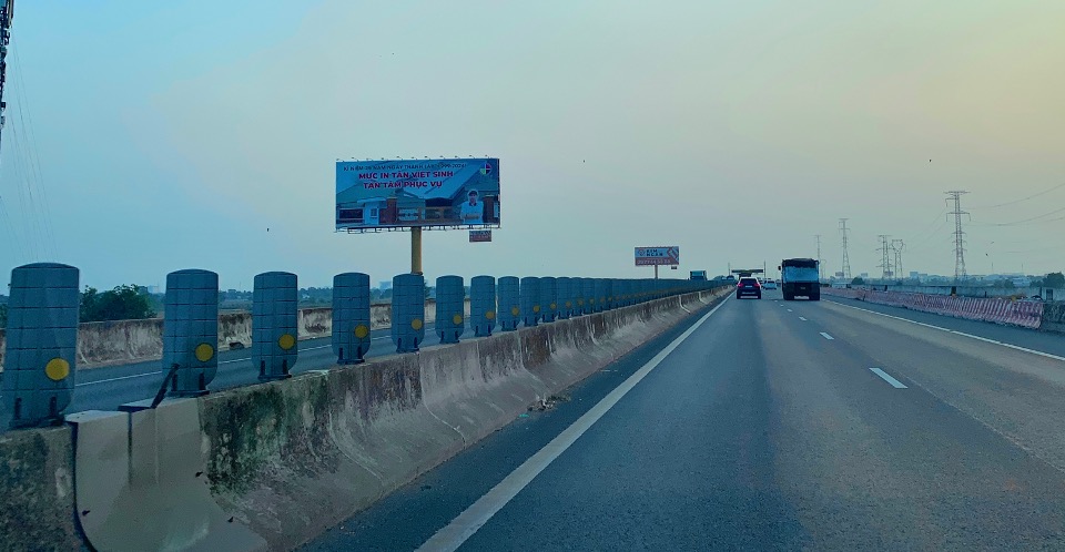TRỤ KM 13 + 550 XÃ LƯƠNG HÒA