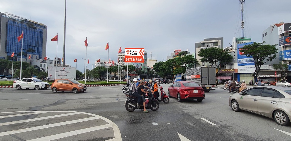 198A LÊ ĐÌNH LÝ (VÒNG XOAY DUY TÂN)