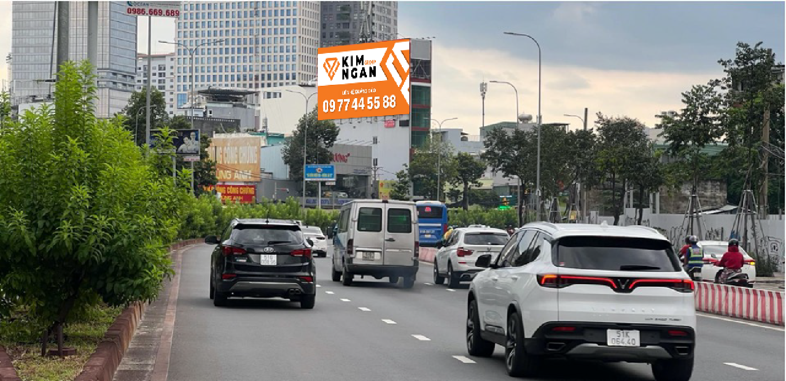 NGUYỄN HỮU CẢNH (NẰM TRONG ĐẤT TƯ NHÂN, KHÔNG NẰM TRONG HÀNH LÀN AN TOÀN GIAO THÔNG ĐƯỜNG BỘ)