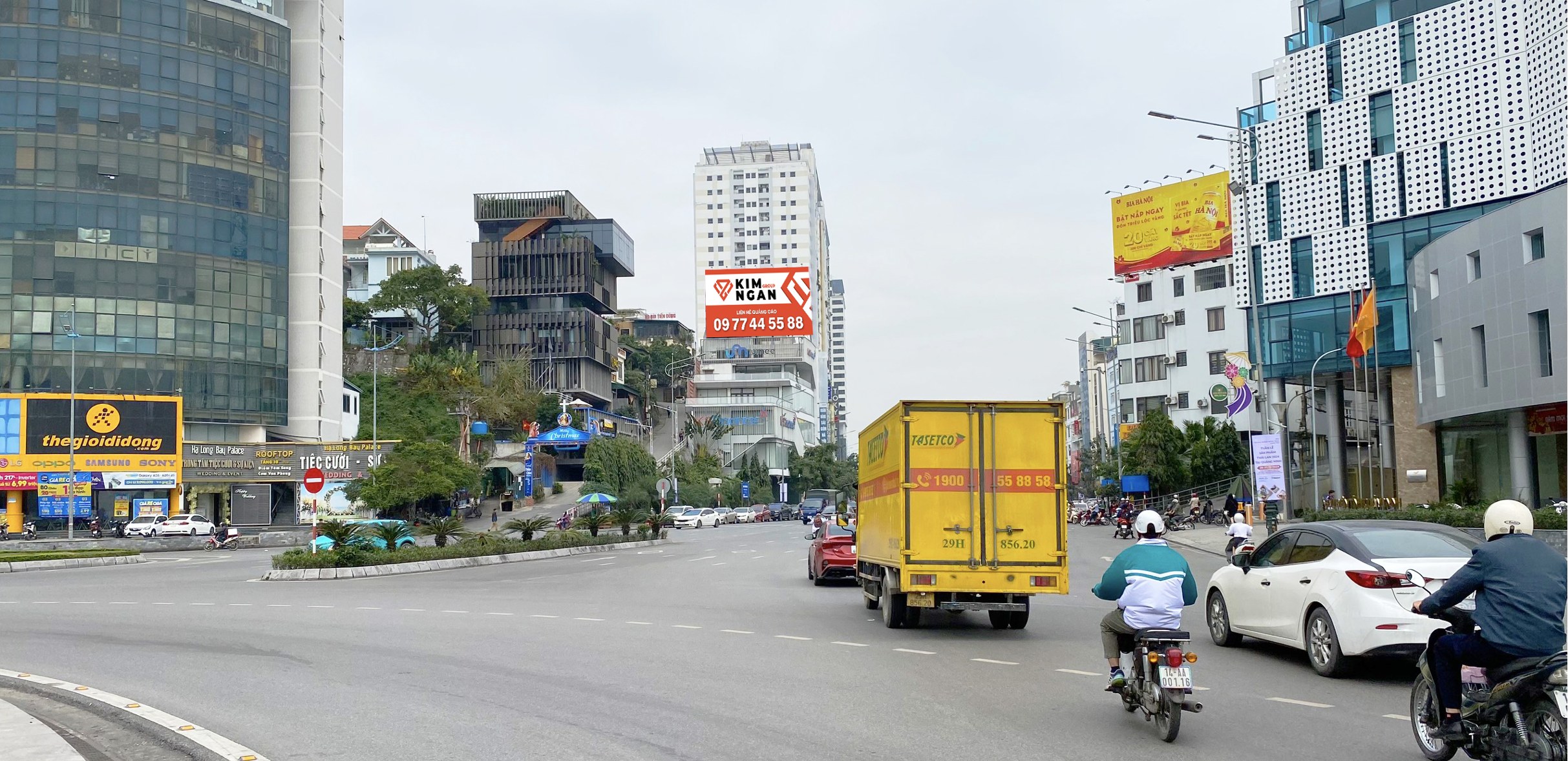 44 TRẦN QUỐC TẢNG (VÒNG XOAY TRỤ ĐỒNG HỒ)
