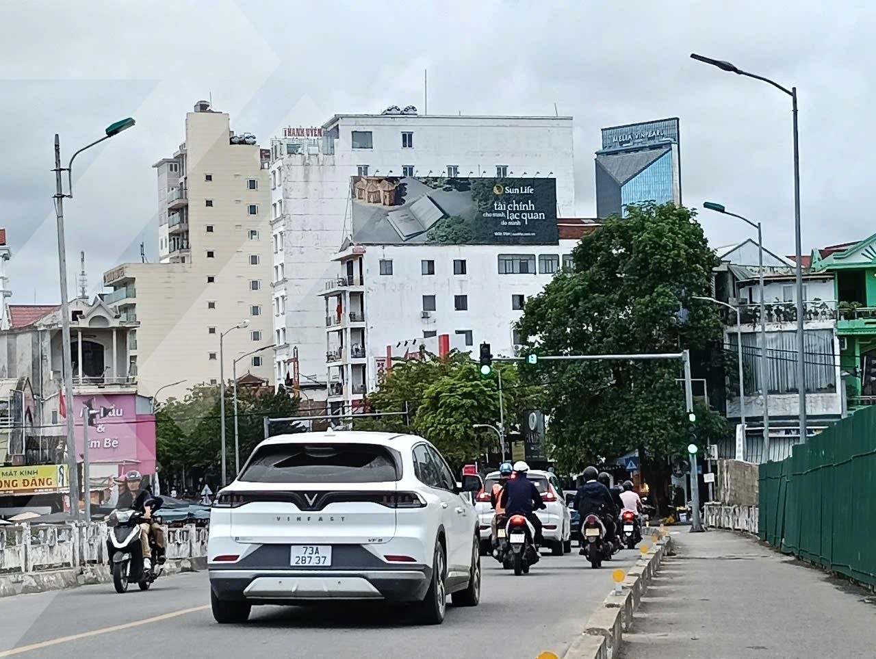 10 BÀ TRIỆU