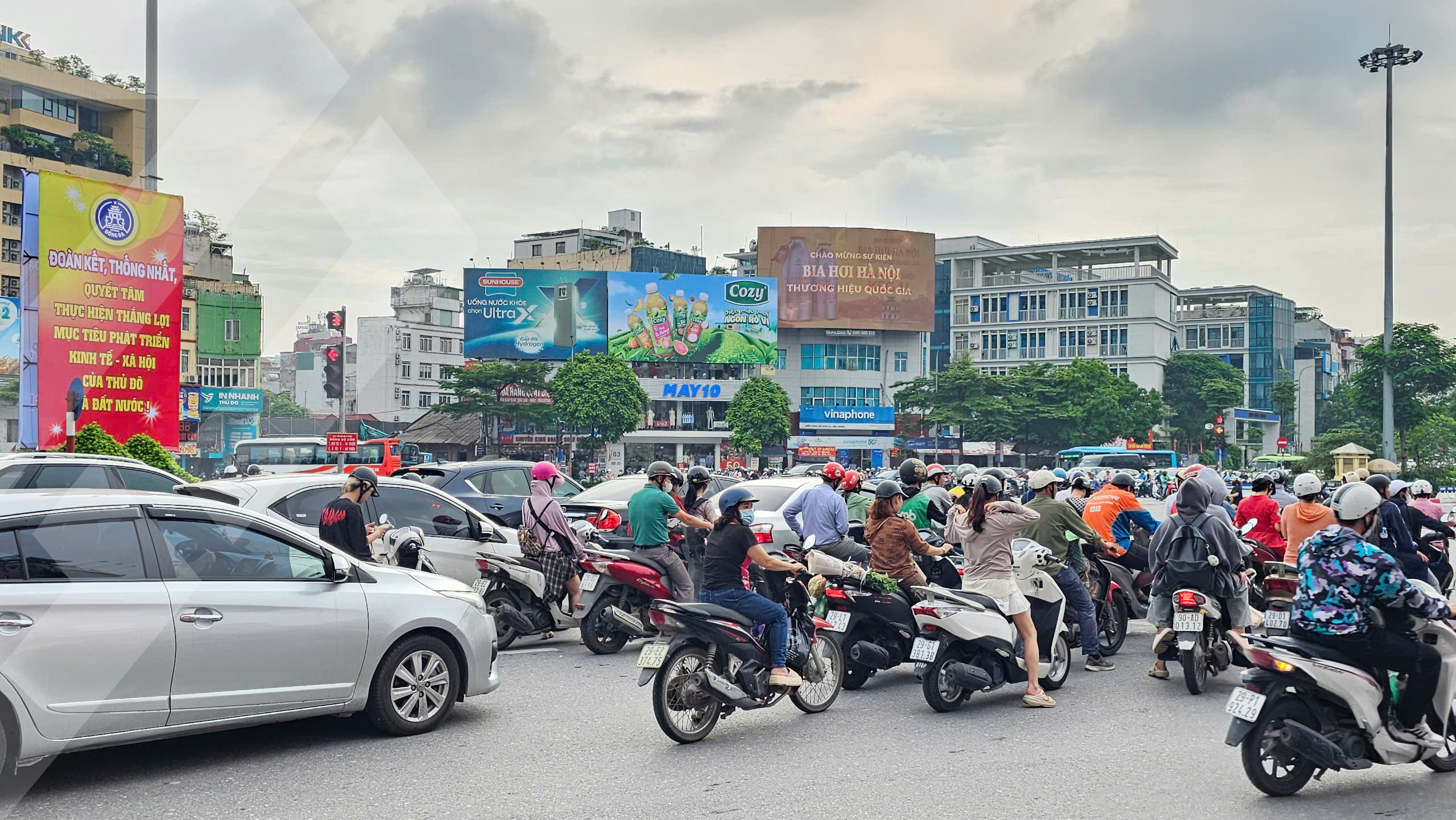3 Ô CHỢ DỪA