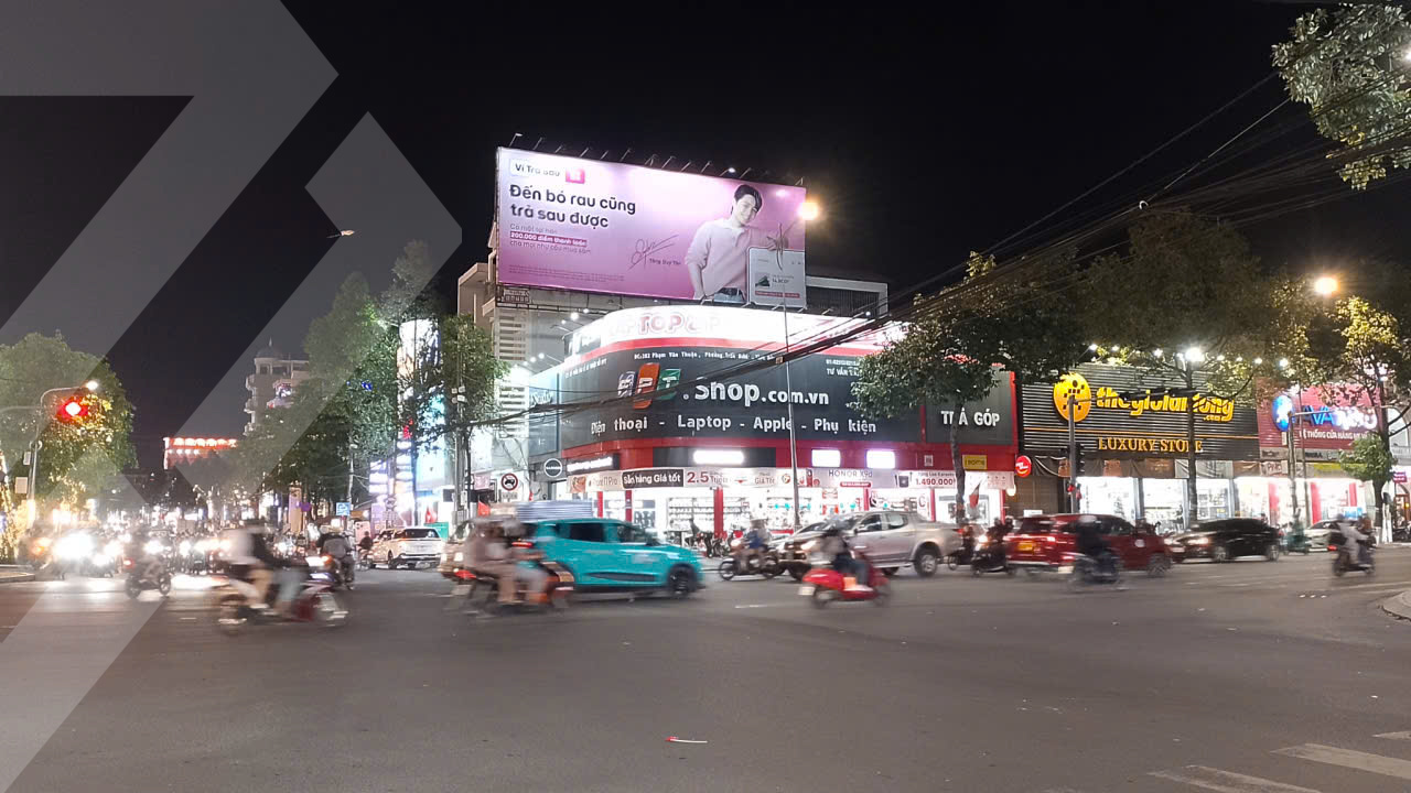 1301 PHẠM VĂN THUẬN