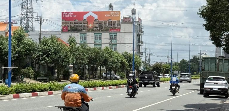 10 HUỲNH VĂN LUỸ