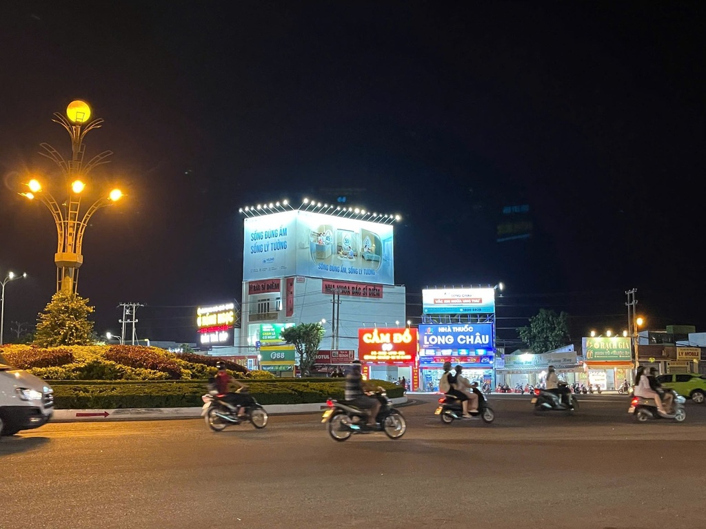 799 NGUYỄN TRUNG TRỰC
