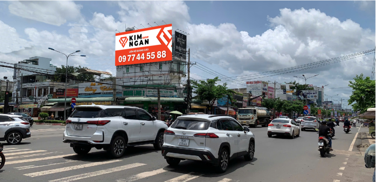 900 PHÚ RIỀNG ĐỎ